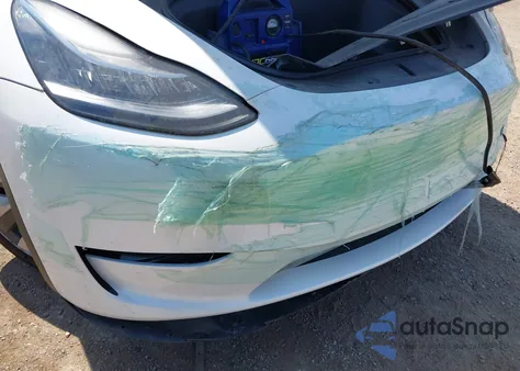 2023 Tesla Model Y Awd/Long Range Dual Motor All-Wheel Drive из США, поврежденный, VIN 7SAYGDEE0PA130057